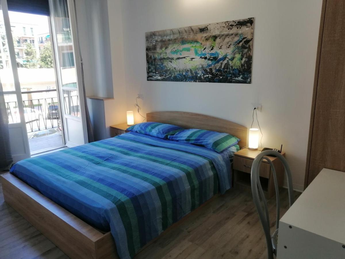 Albergo Blue Fish Albisola Superiore Eksteriør billede