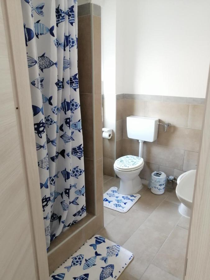 Albergo Blue Fish Albisola Superiore Eksteriør billede