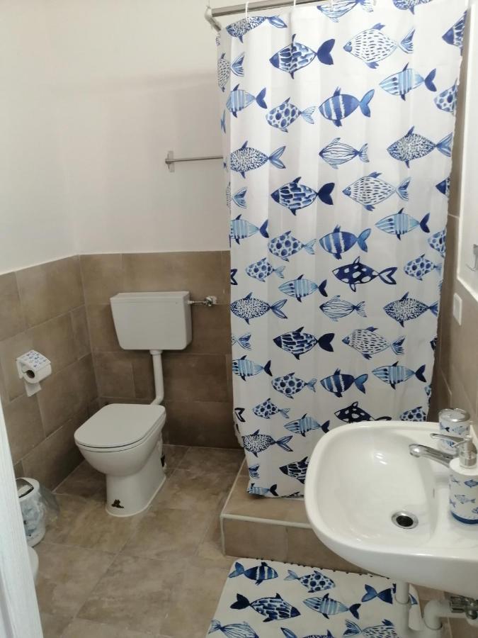Albergo Blue Fish Albisola Superiore Eksteriør billede